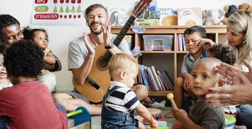 EDUCAÇÃO MUSICAL E ENSINO DE ARTES